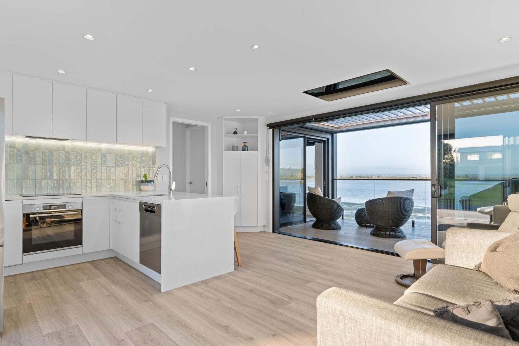 Pukehina Estuary Sunset Views Townhouse & Studio Buitenkant foto